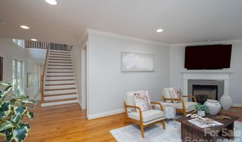 1617 Brook Rd, Charlotte, NC 28205