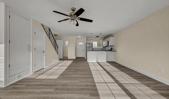 113 Park Ave 18, Danbury, CT 06810