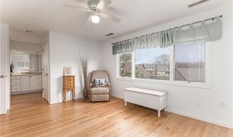 2 Stevenson Way, Narragansett, RI 02882