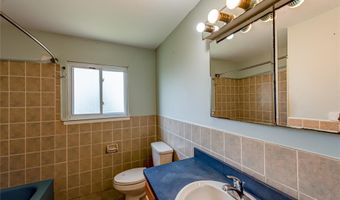 8 Williams Ave, Amityville, NY 11701