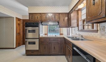 2558 HONEY BEE Ln, Bartlett, TN 38134