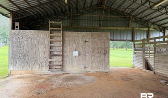 154 Perry Ln, Atmore, AL 36502