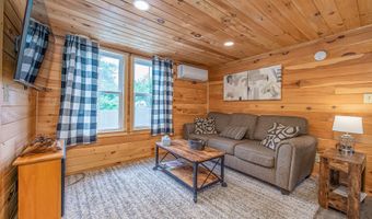 333 Smithfield Rd, Belgrade, ME 04917