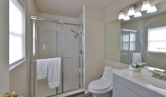 128 LOOKOUT Dr, Apollo Beach, FL 33572