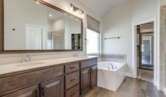 225 Palmerston Dr, Aledo, TX 76008