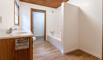 211 CORNING St, Anniston, AL 36201