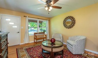 39 N Pershing Rd, Asheville, NC 28805