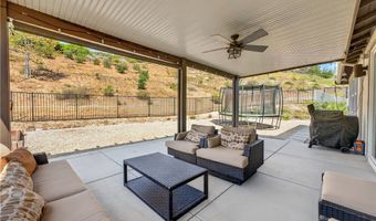 3021 Jicarilla Dr, Fallbrook, CA 92028