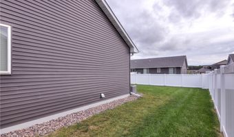 1652 Kyler St, Altoona, WI 54720