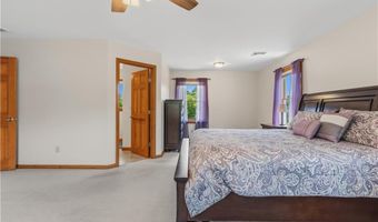 3 Courtney Ln, Hopkinton, RI 02832
