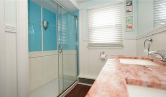 11 N Rose St, East Providence, RI 02914