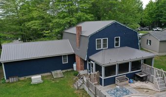 58 Ridgewood Dr, Baileyville, ME 04694