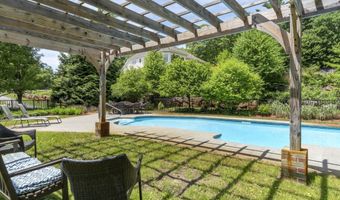 12 Rachel Way, Bedford, NH 03110