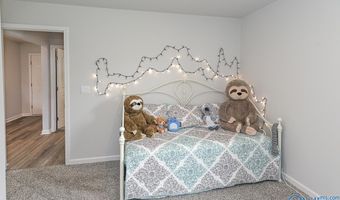 124 Ozy Dr, Athens, AL 35613
