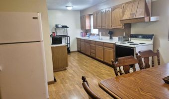 1311 9th St, Auburn, NE 68305