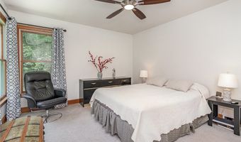 12010 Fox Mill Run Ln, Ashland, VA 23005