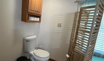 806 SE Avenue 8 Ave, Atkins, AR 72823