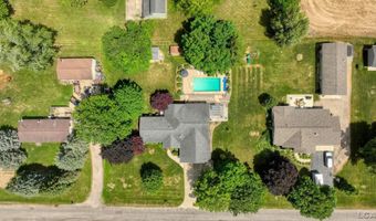 2943 Lee Marie Dr, Adrian, MI 49221