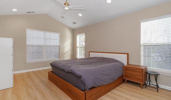 43104 BALTUSROL Ter, Ashburn, VA 20147