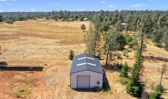 15947 Butterfield Ln, Anderson, CA 96007