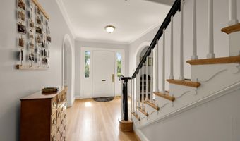 5135 MASSACHUSETTS Ave, Bethesda, MD 20816