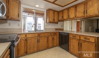 8211 W Cory Ct, Boise, ID 83704