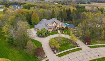 6830 N PURDY Pkwy, Appleton, WI 54913