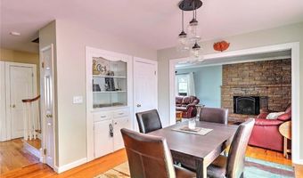 5 HIGH St, Warwick, RI 02886