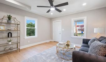 4914 22ND St N, Arlington, VA 22207