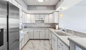1100 Ocean Dr 208, Avalon, NJ 08202