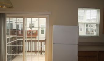 5818 COWLING Ct, Alexandria, VA 22304