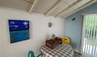 64 Burnside Ave, Narragansett, RI 02882