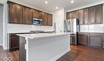 4014 Albert Ln, Bargersville, IN 46106