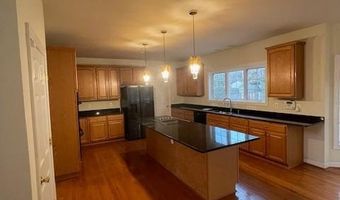 2907 DUMAS St, Alexandria, VA 22306