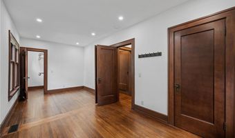159 Edgerton Rd, Akron, OH 44303