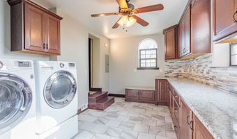 1330 N 2nd St, Arkansas City, KS 67005