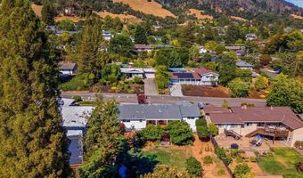 5668 Monte Verde Dr, Santa Rosa, CA 95409