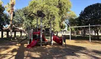 501 N LONGMORE St, Chandler, AZ 85224