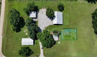 9009 NW County Road 2002, Amoret, MO 64722