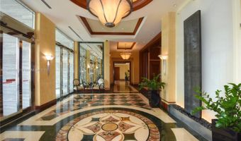 20201 E Country Club Dr 901, Aventura, FL 33180