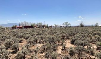 On Sol Grande, Arroyo Seco, NM 87514