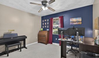 1140 Hillview Dr, Abingdon, VA 24210
