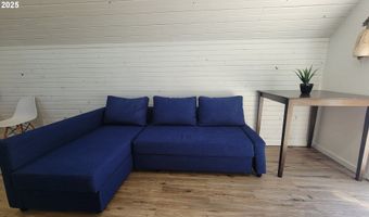 1023 MICHIGAN Ave, Bandon, OR 97411