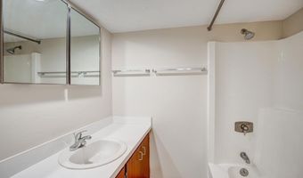 296 Brown Bear Xing 296, Acton, MA 01718
