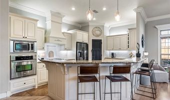 1605 SW Gosford Ave, Bentonville, AR 72713