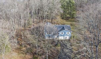 6 Advocate Pl, Danbury, CT 06810