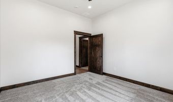 216 Mara Mdws, Athol, ID 83801