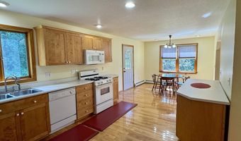 170 Sunrise Ave, Barton, VT 05822