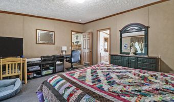 1978 Oloff Smith Rd, Allardt, TN 38504