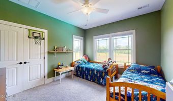 708 N Sunset St, Atkinson, NC 28421